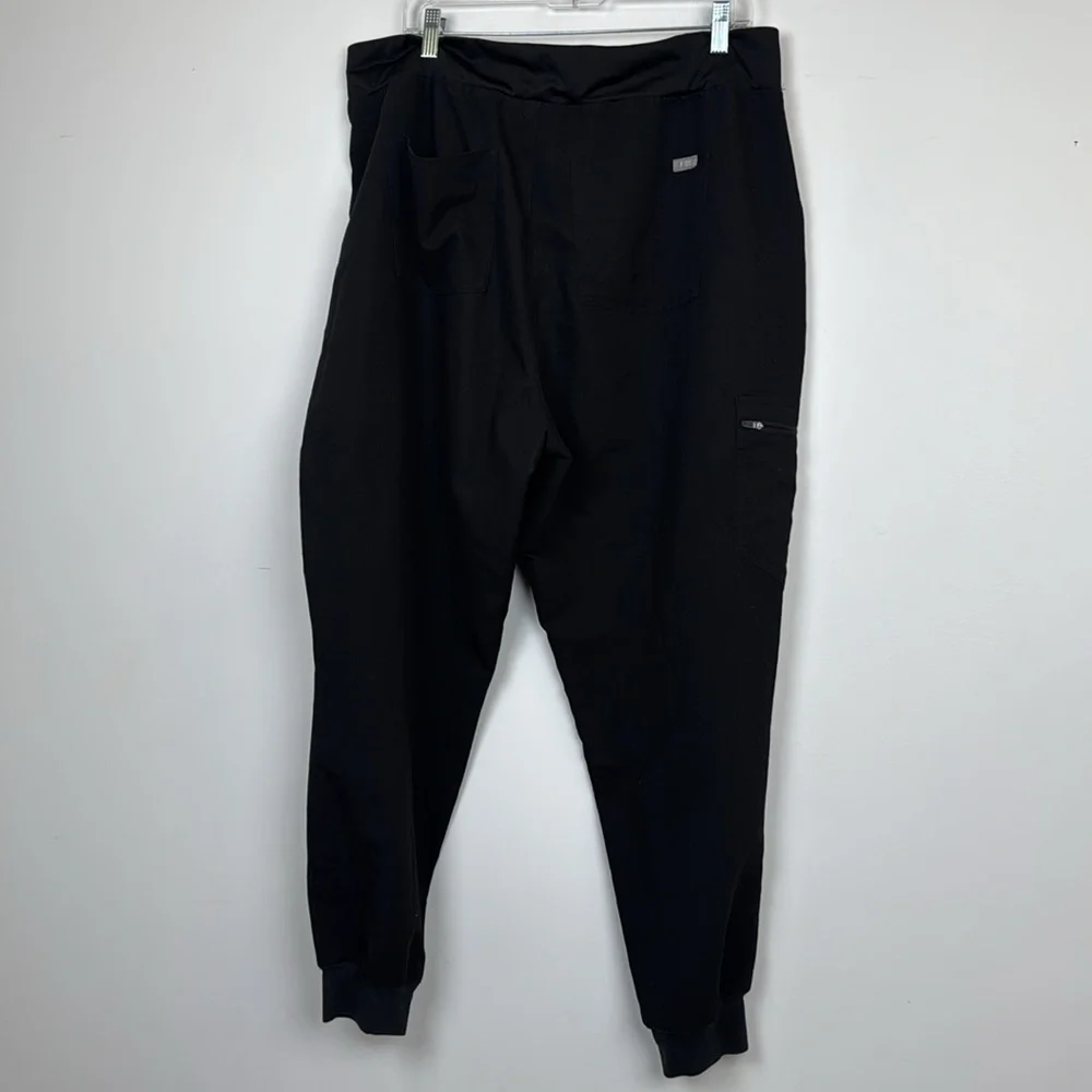 Figs Black Men's V-Neck set sz xxl